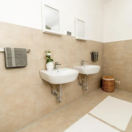 City Center 招待所 基茨比厄尔